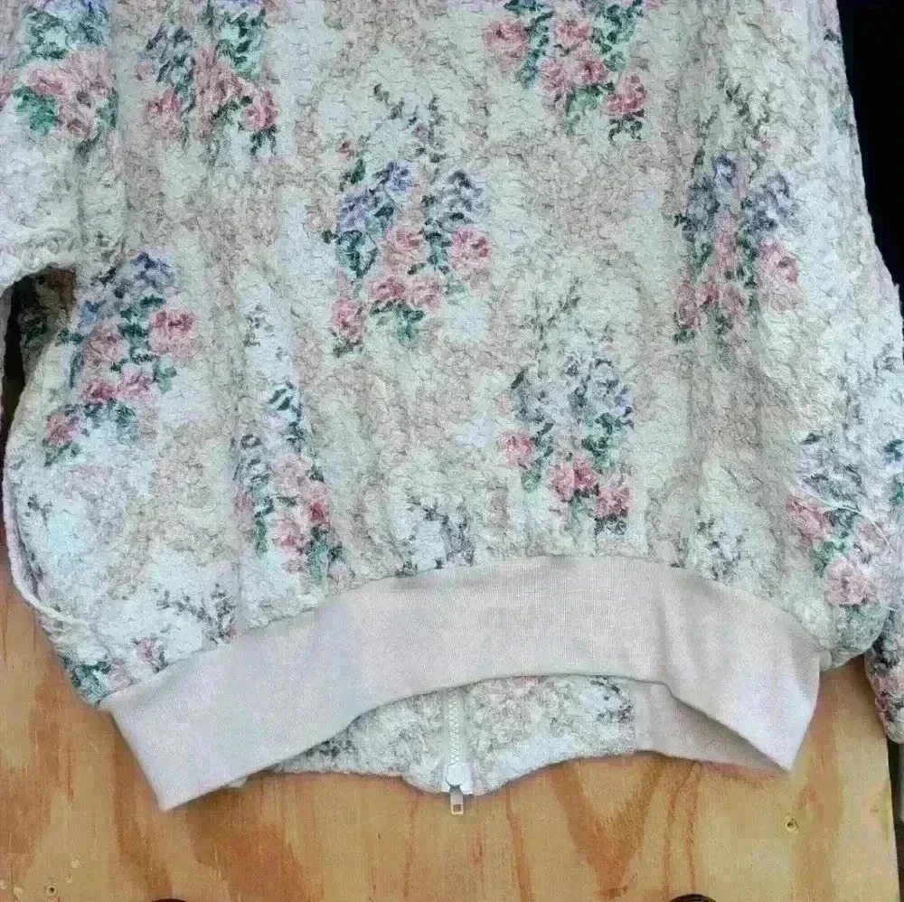 Womens Heavy knit sweater floral boho. Grandmacore cottagecore fairycore knit - Picture 7 of 11